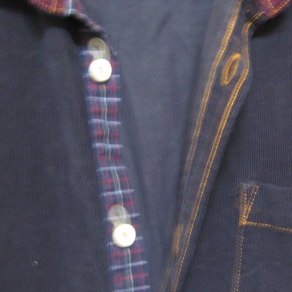 Ted Baker Navy Blue Corduroy button-up shirt, Mens size 4 (medium) - Picture 6 of 7